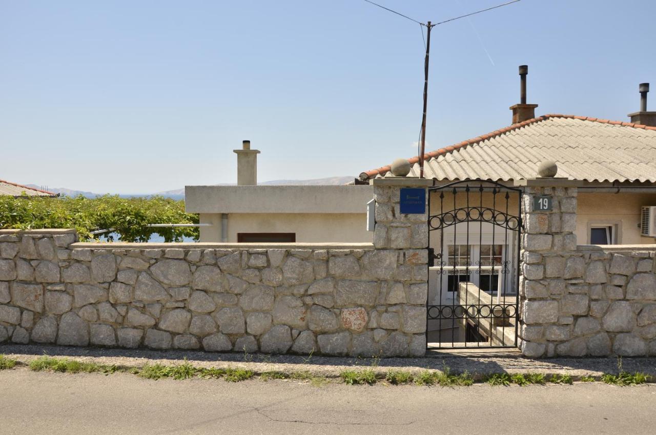 Apartmani Silvana&Vera Senj  Exterior photo